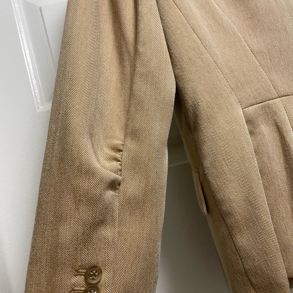 The Limited Blazer, Medium, Fitted, EUC - Picture 8 of 11